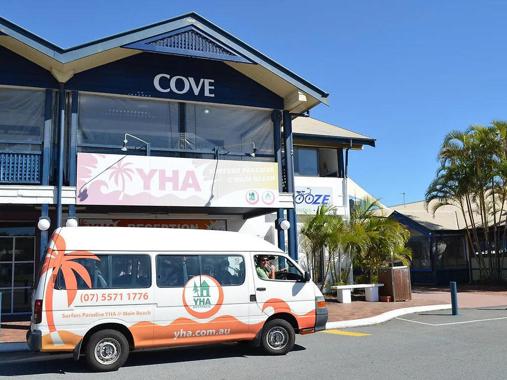 Surfers Paradise Yha Southport Hostel